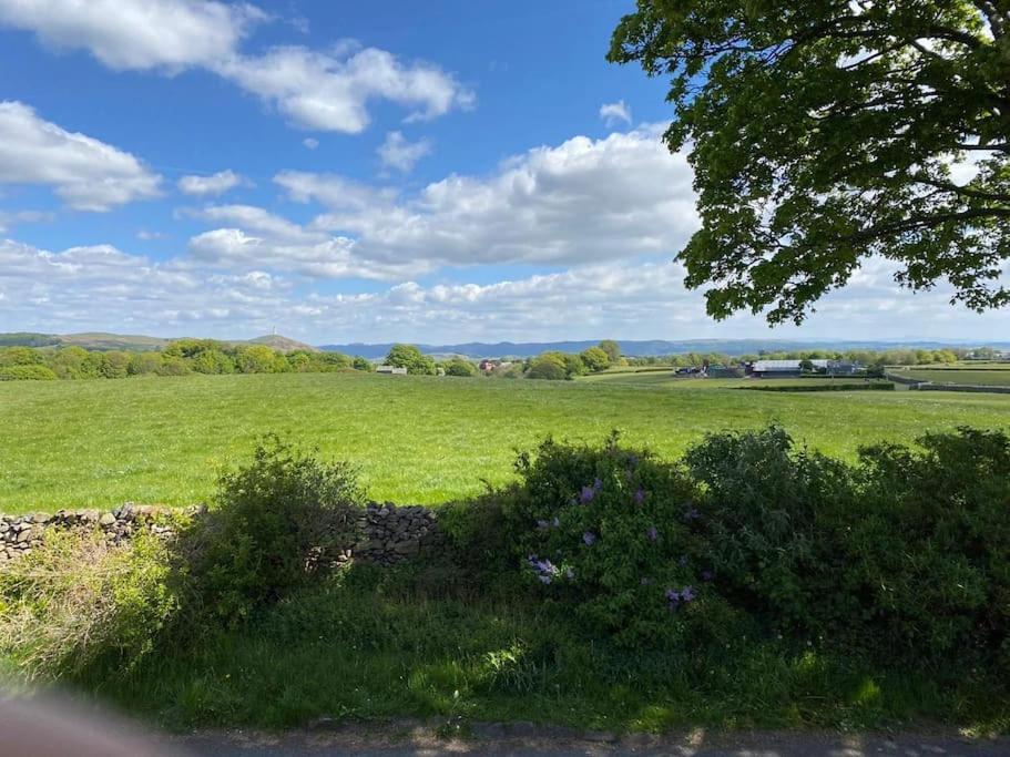 Entire Cottage In Swarthmoor On The Outskirts Of Ulverston Exteriör bild